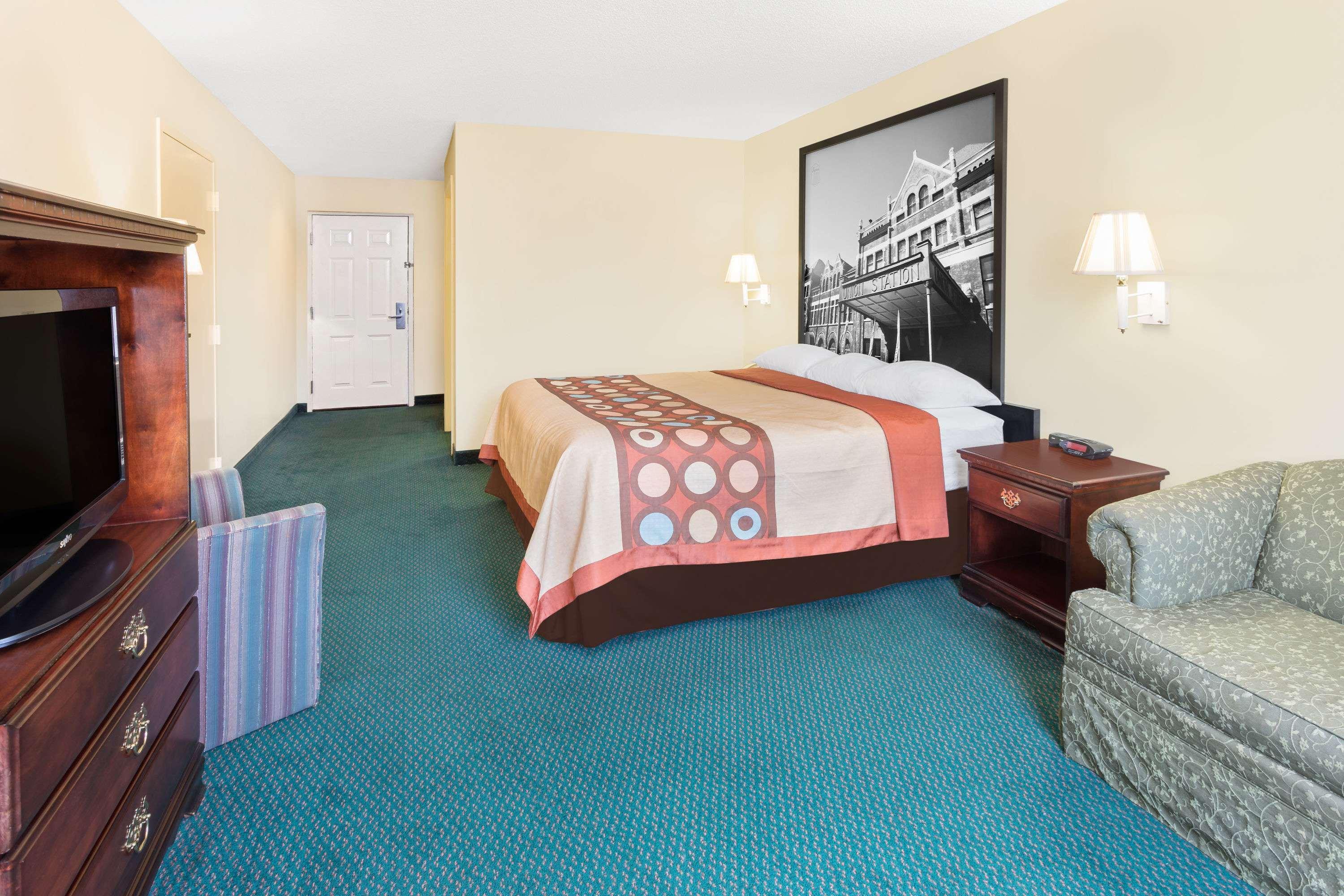 Super 8 By Wyndham Montgomery I-65 Eksteriør bilde